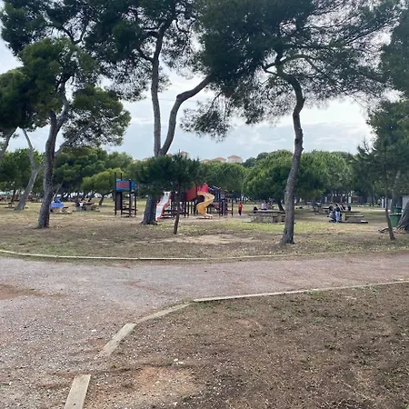 Piso El アパート